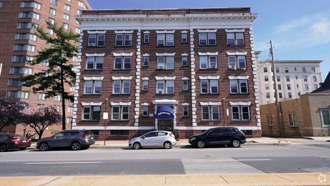 Building Photo - 307 Dolphin St Unit 3E Rental