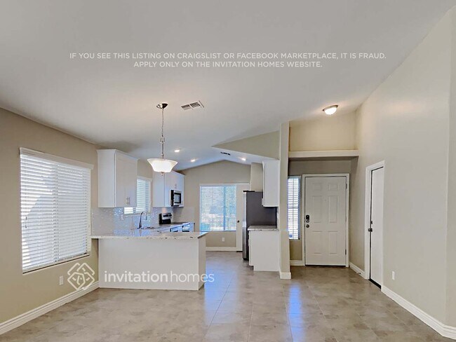 Photo - 9403 W Miami St
