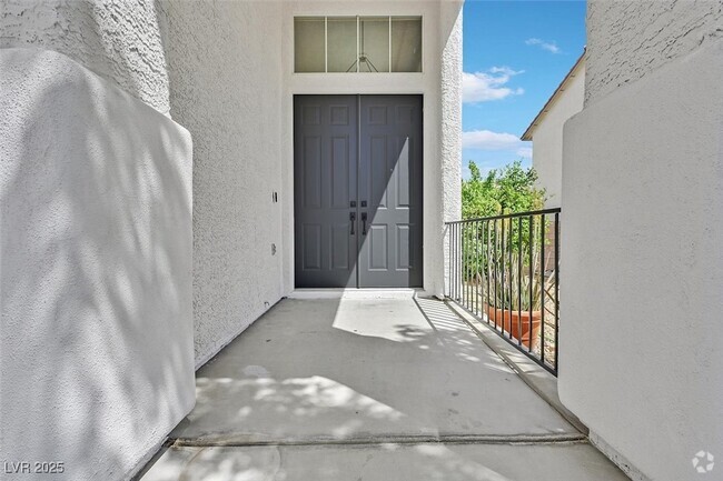 Building Photo - 2924 S Rain Lily Ct Rental