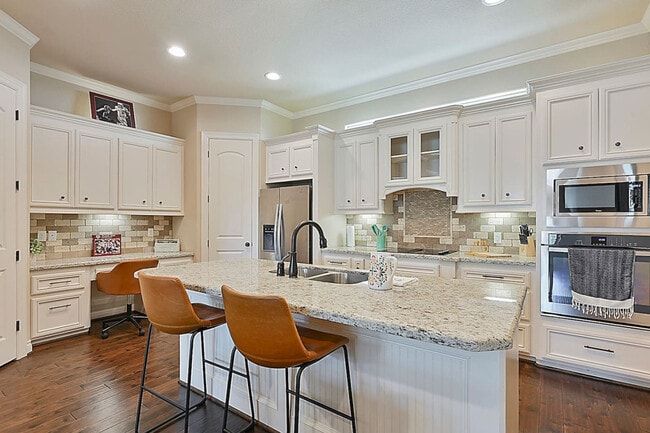 Photo - 508 Jefferson St Unit ID1328068P