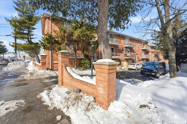 Building Photo - 1614 Union Turnpike Unit F3