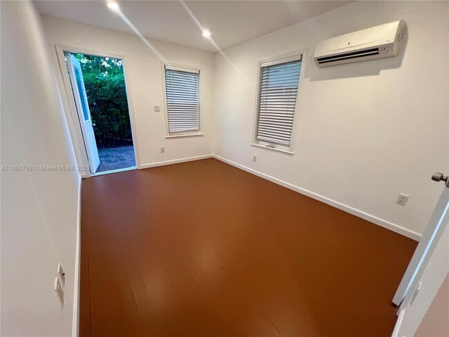 Photo - 1407 SE 2nd St Unidad C