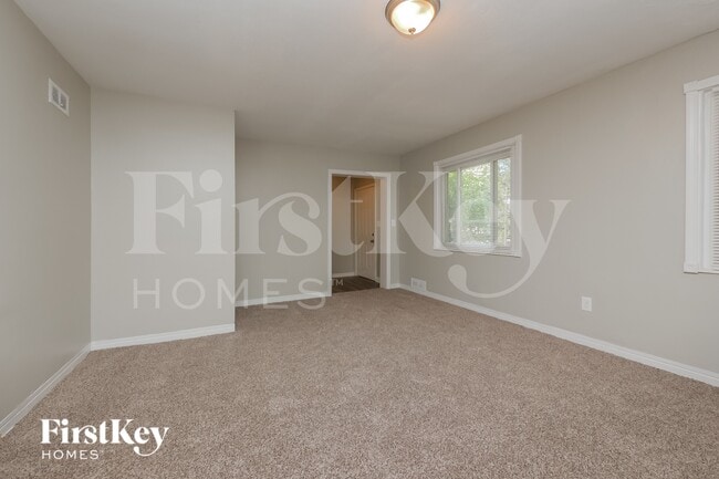 Photo - 2158 Beecher Cir SW
