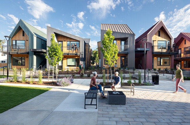 Photo - 168 Garfield St