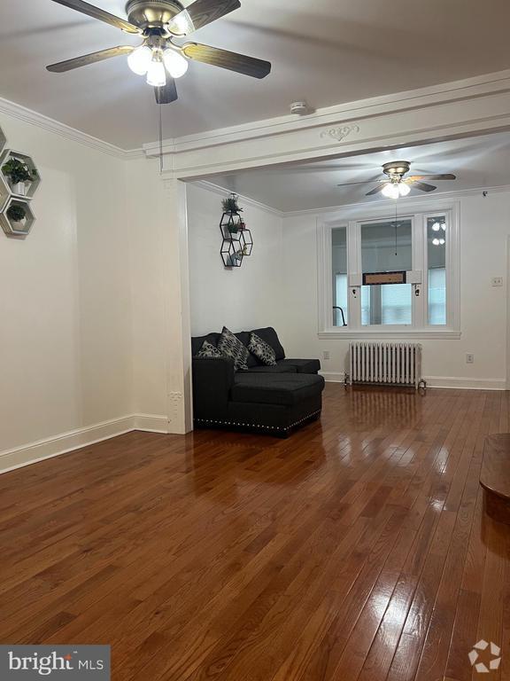 Building Photo - 342 W Ritner St Rental
