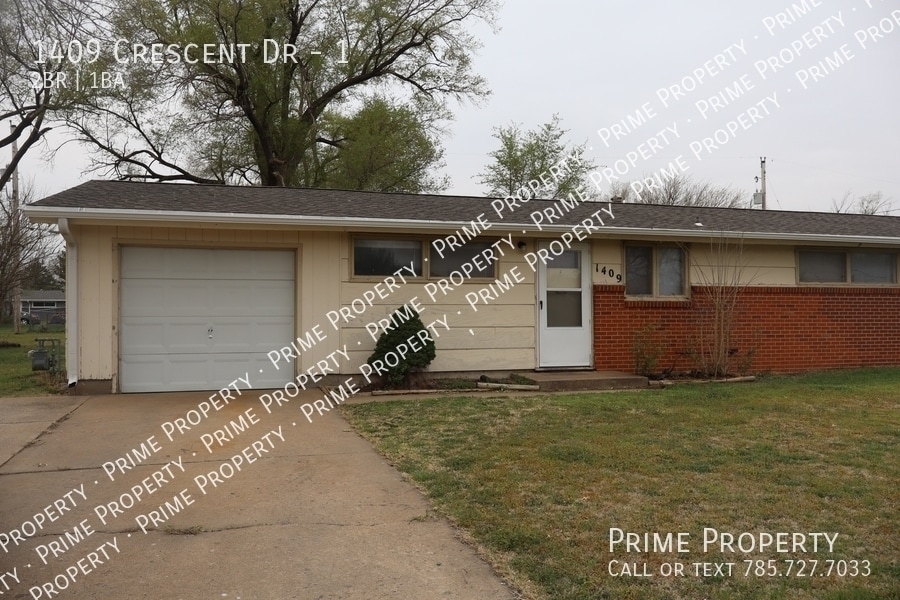 Photo - 1409 Crescent Dr