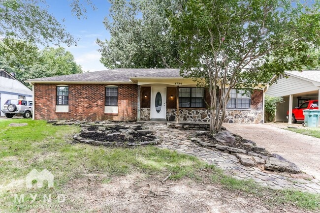 Building Photo - 1734 Coral Hills Dr Rental
