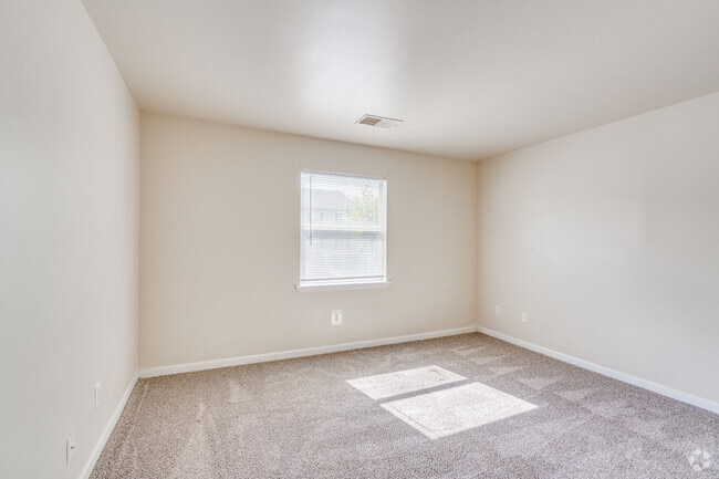 2BR, 2BA - 950SF Master Bedroom