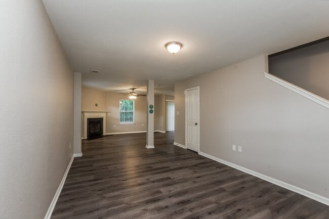 Photo - 2224 Gooseberry Rd