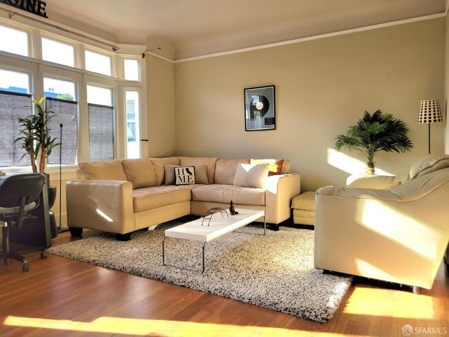 Photo - 120 21st Ave