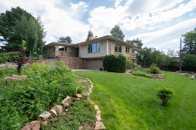 Photo - 1020 Cimmeron Dr
