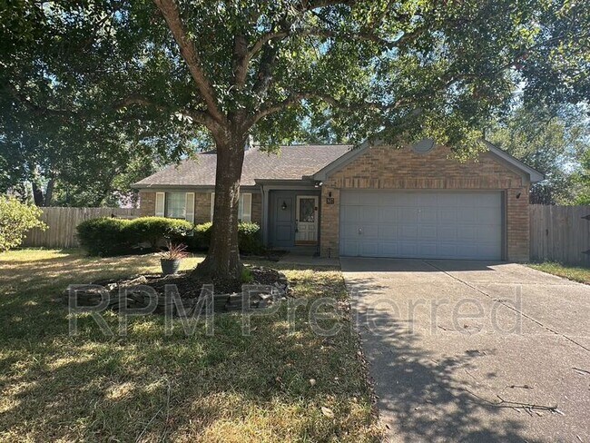 Photo - 507 Moggy Ct House