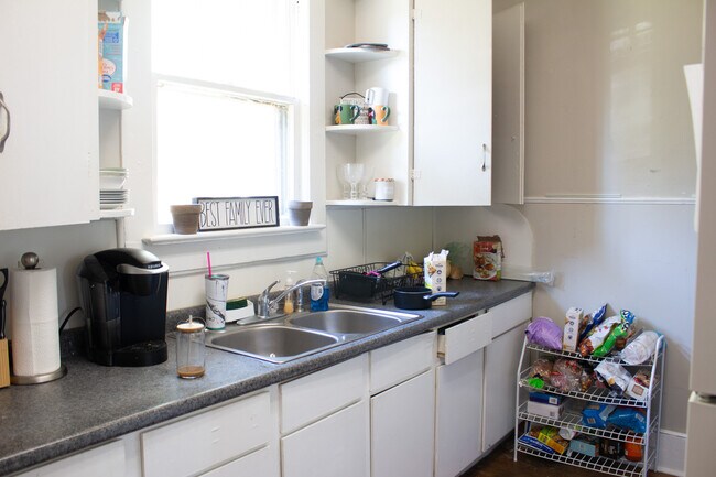 Photo - 717 Laurens St