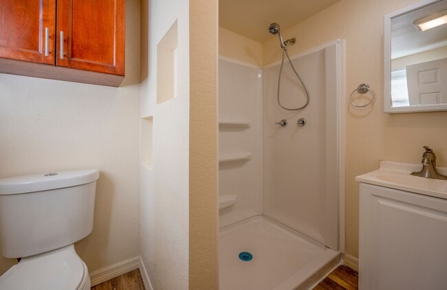 Photo - 8340 Roosevelt St