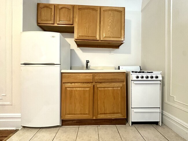 Photo - 15 Magaw Pl Unit 6E