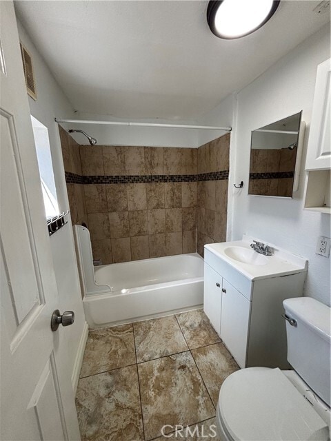 Photo - 1153 E 50th St