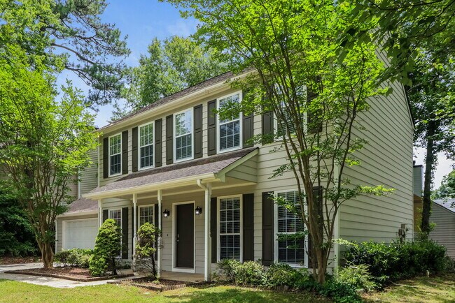 Photo - 4667 Whitesand Way NW