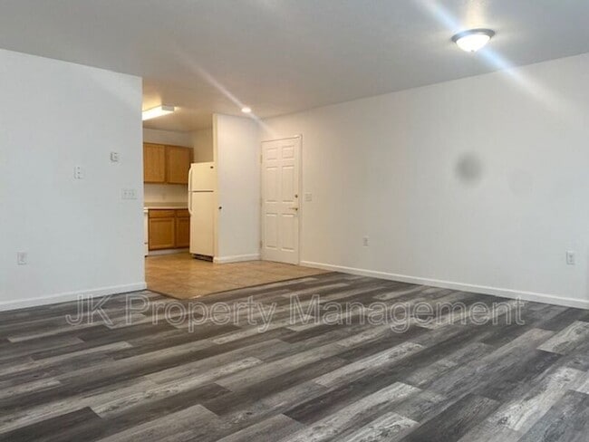 Photo - 5000 4th Ave N