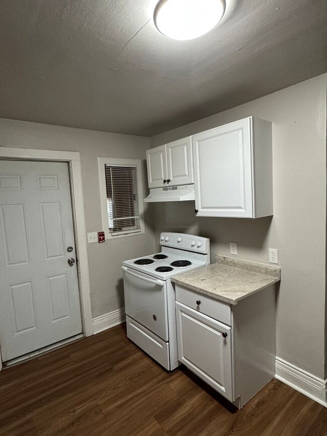 Photo - 120 E Spring St Unit C