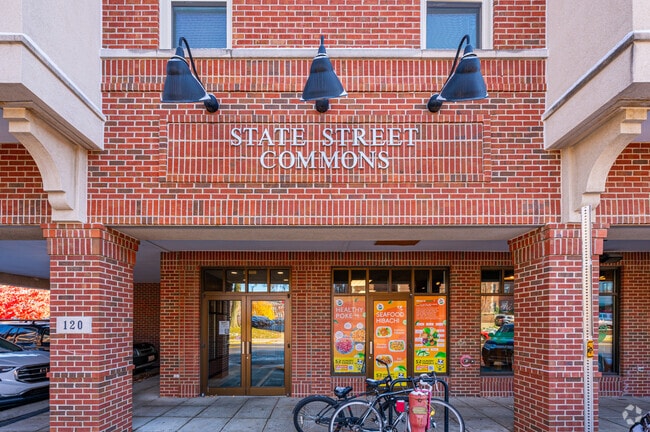 State Street Commons