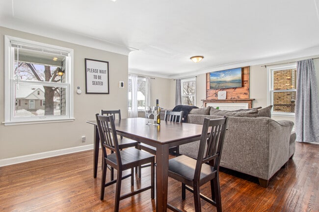 Photo - 6033 11th Ave S