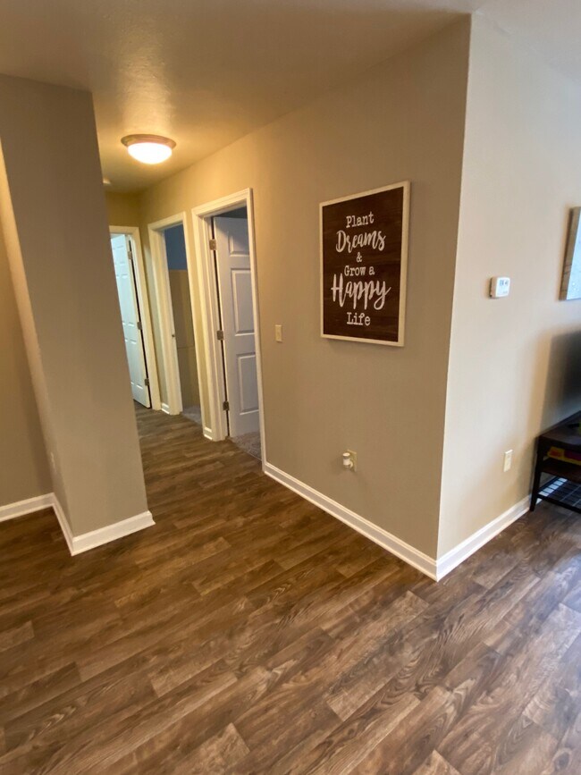 Eagle Village Student Housing Apartments For Rent in Evansville, IN