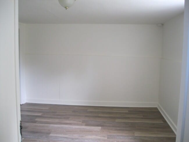 Photo - 817 7th St S