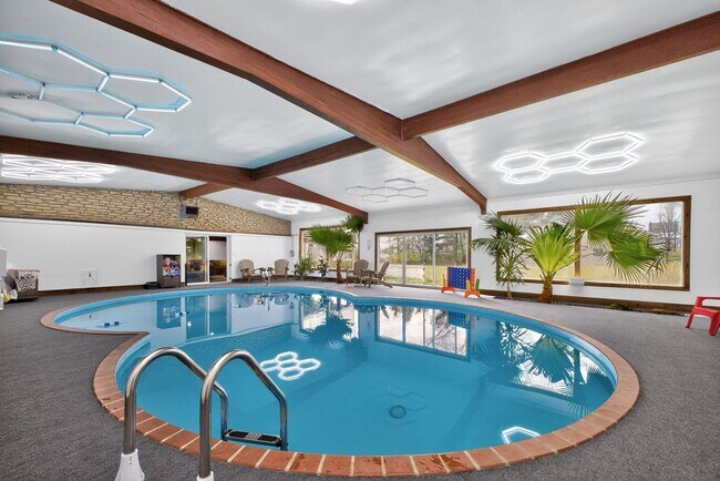 Photo - 5BR Retreat w/ Private Indoor Pool In Greensburg