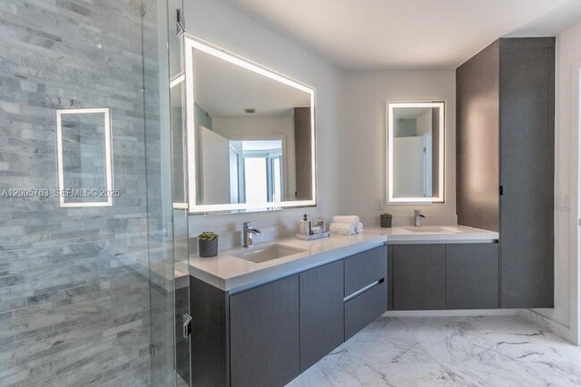 Photo - 851 NE 1st Ave Unit 3106