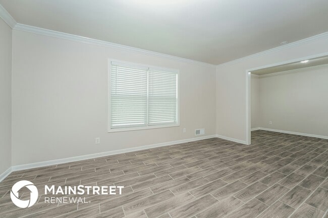 Photo - 3651 Columbia Pkwy