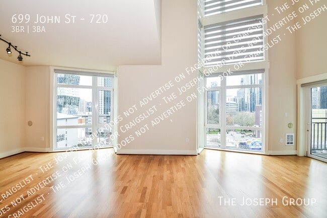 Photo - 699 John St Unit 720
