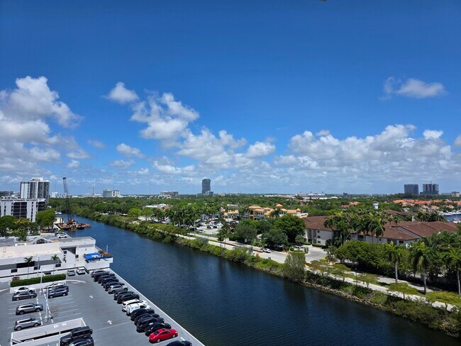 Photo - 3701 N Country Club Dr Unit 1008