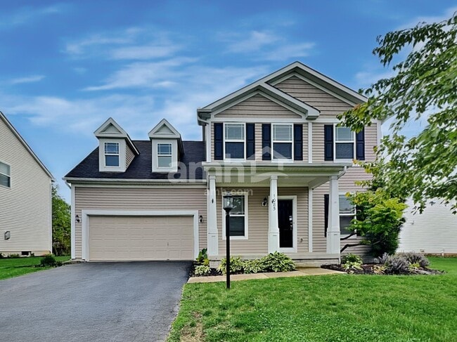 Photo - 1085 McCoy Dr House