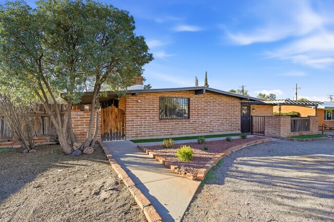 Photo - 6814 E Koralee St