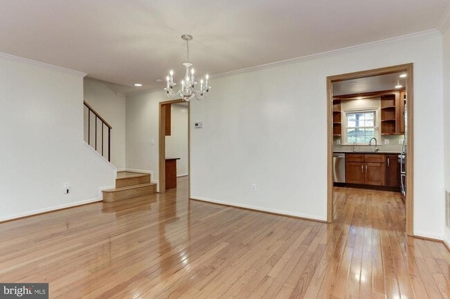 Photo - 7133 Swansong Wy