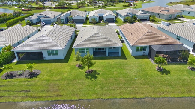 Photo - 10407 SW Aquila Wy