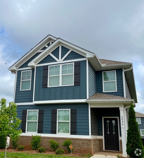 Building Photo - 6036 Stonewater Ct NW Rental