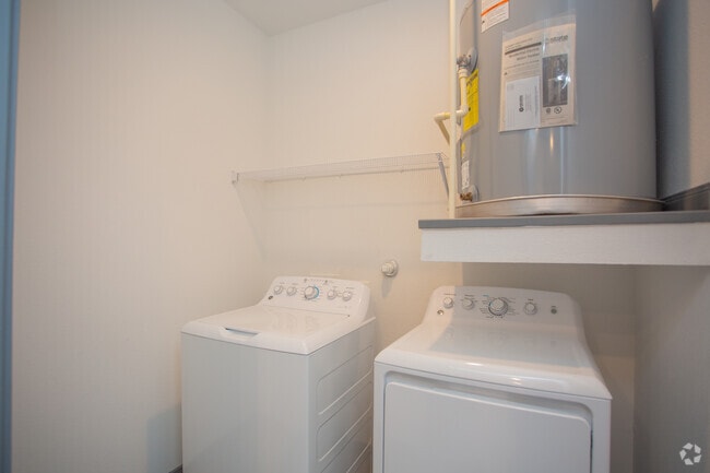 1BR, 1BA - 653SF - A1