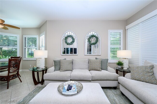 Photo - 2371 Ravenna Blvd Unidad 101