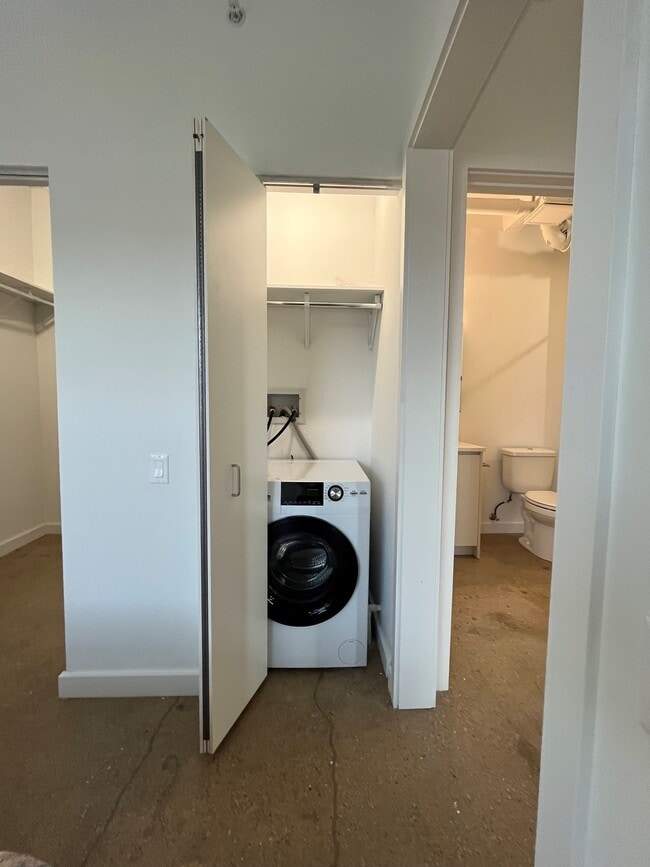 Lawrence Lofts