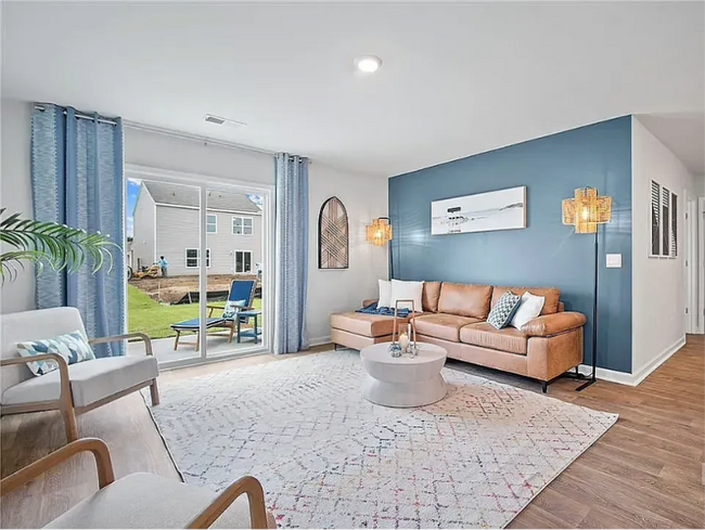 Photo - 15 Cedar Creek Ln