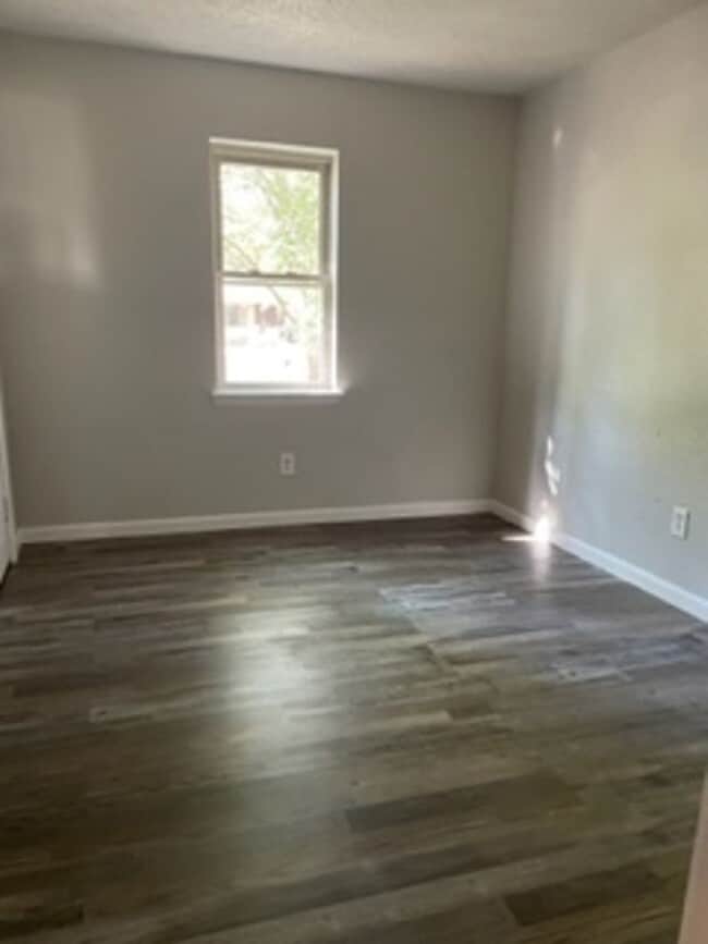 Photo - Three Bedroom/1.5 Bath Home