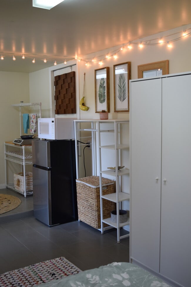 Photo - 2474 Endicott St Casa