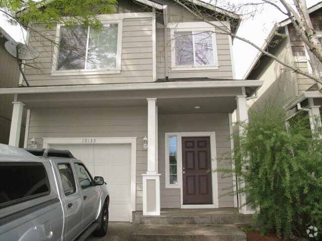 Building Photo - Great home in Aloha