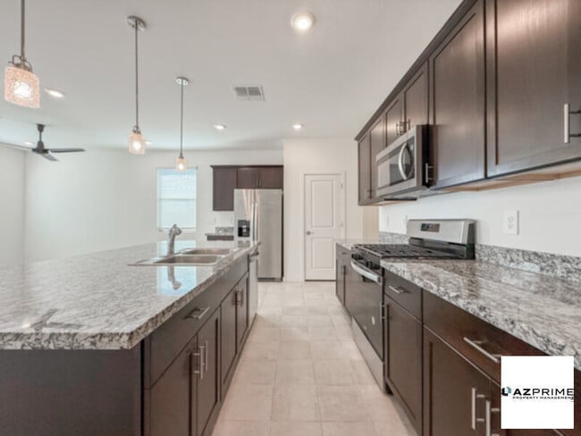 Photo - Embrace Unparalleled Elegance In Maricopa ...