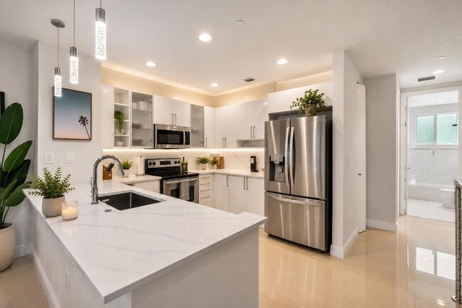 Photo - 832 NE 19th Ave