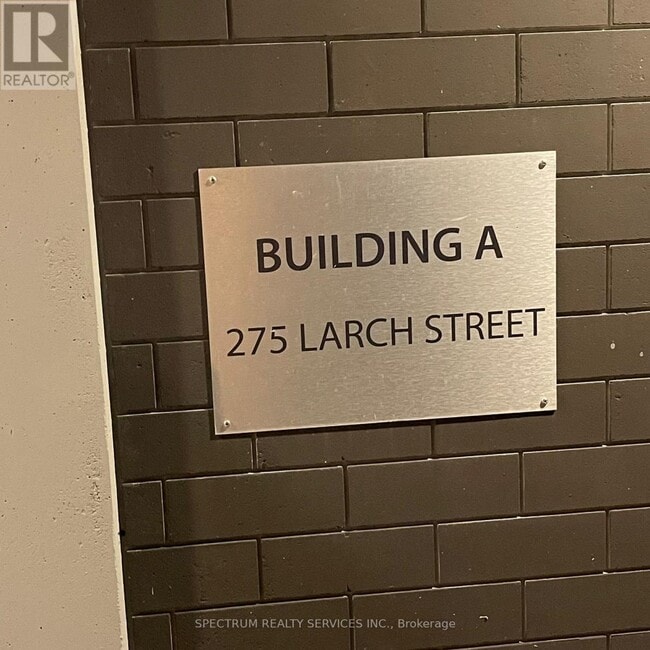 Photo - 275 Larch St Unité A-306