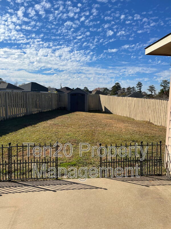 Photo - 5715 Boby Dr