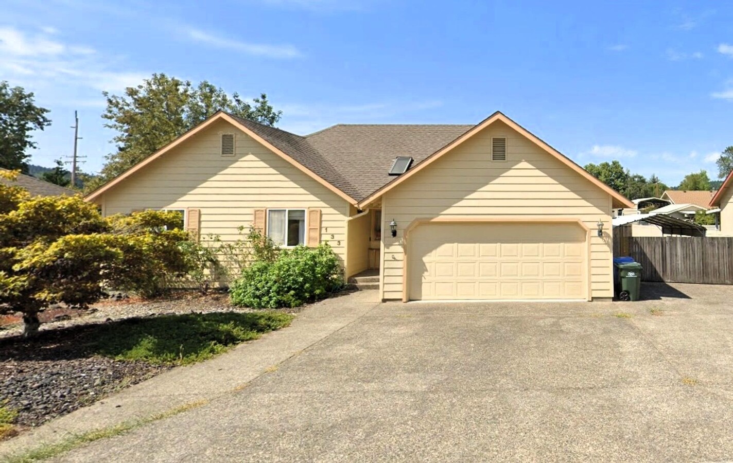3 Bedroom 2 Bath House in Sutherlin - 3 Bedroom 2 Bath House in Sutherlin
