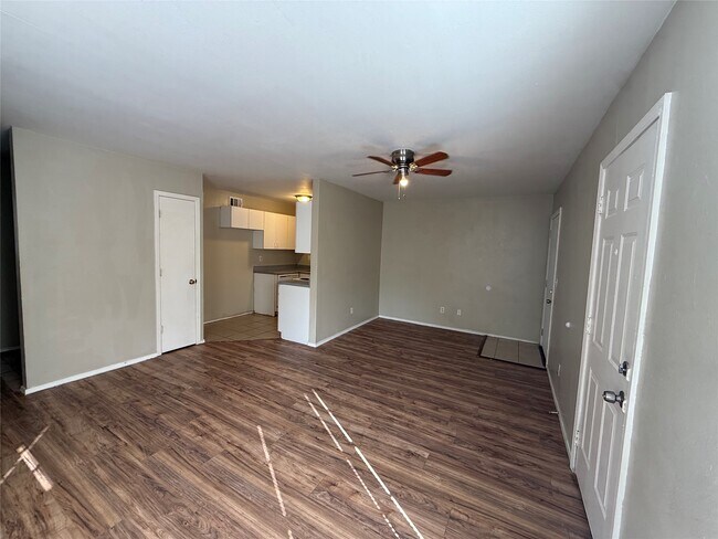 Photo - 4714 Oleander St Unit D